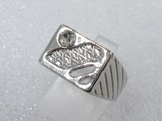 Japanese Kimono / Antique Accessories Metal